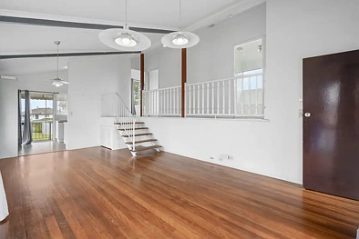 ਰਹਿਣ ਵਾਲਾ ਕਮਰਾ - 8 Rangeview Street, Strathpine, QLD 4500