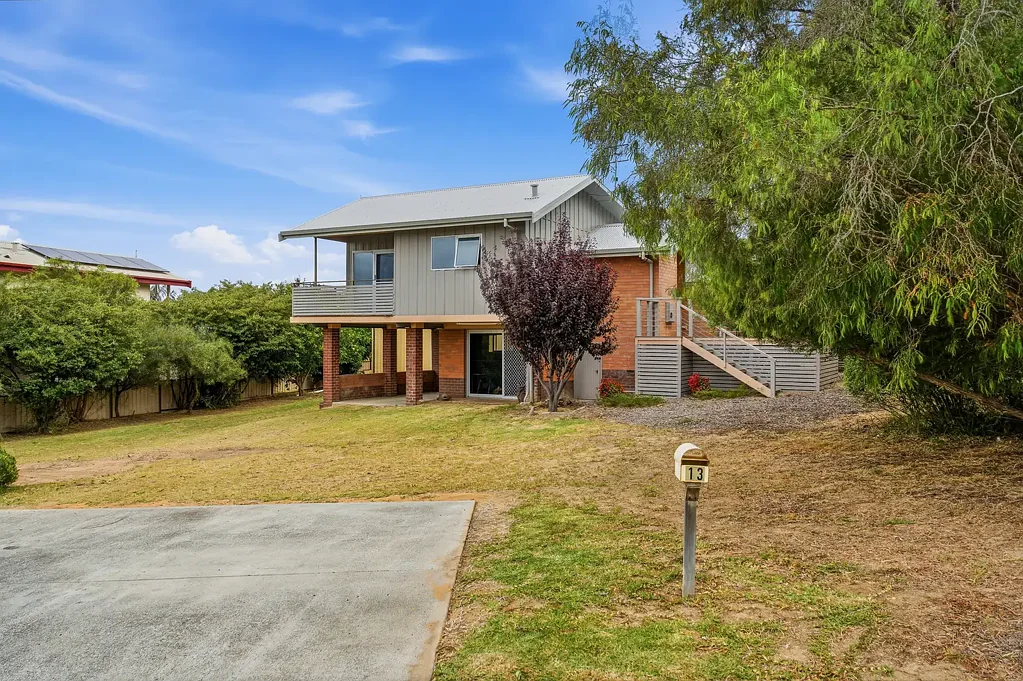 13 Brady Street, Augusta, WA 6290
