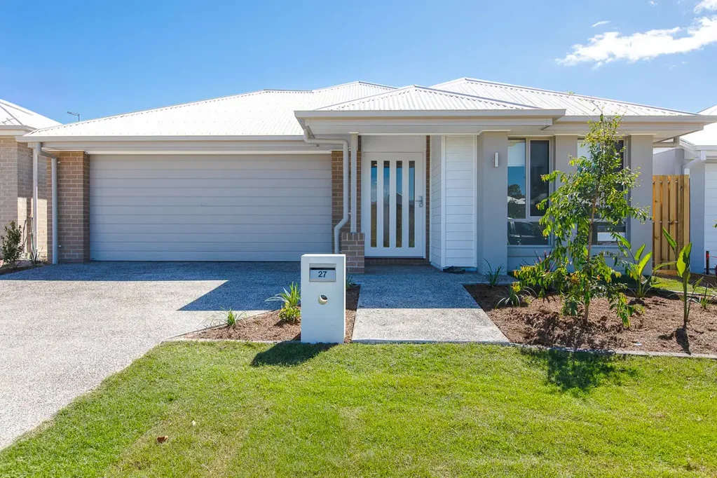 Caboolture 4Zimmer Brand NEW Designer Home Built and Ready to Move In