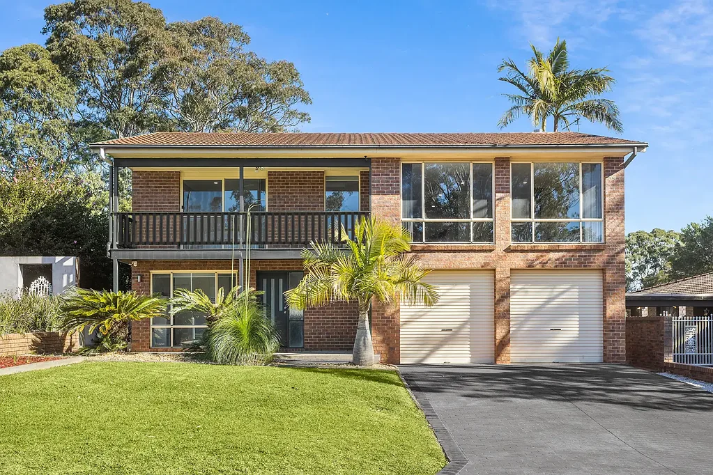 84 Crest Road, Albion Park, NSW 2527
