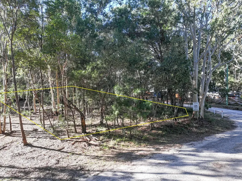 Russell Island PEACEFUL CORNER BLOCK WITH GREAT POTENTIAL!