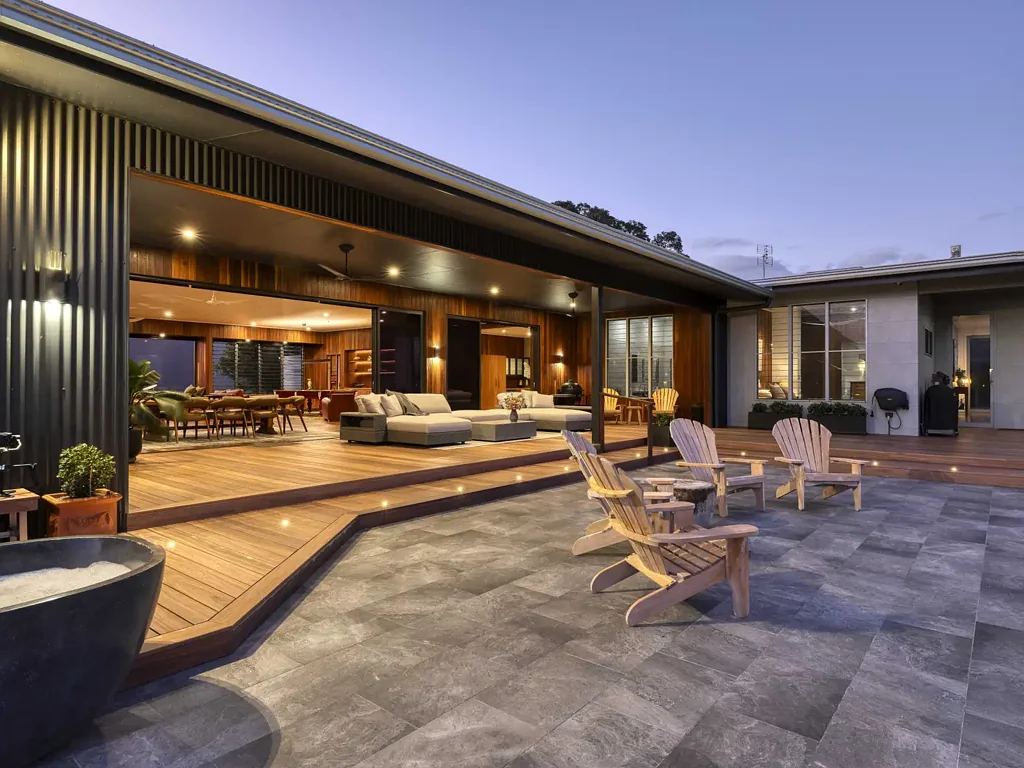 Tyalgum Creek 7房  A Fully Realised Hinterland Estate Across Two Titles