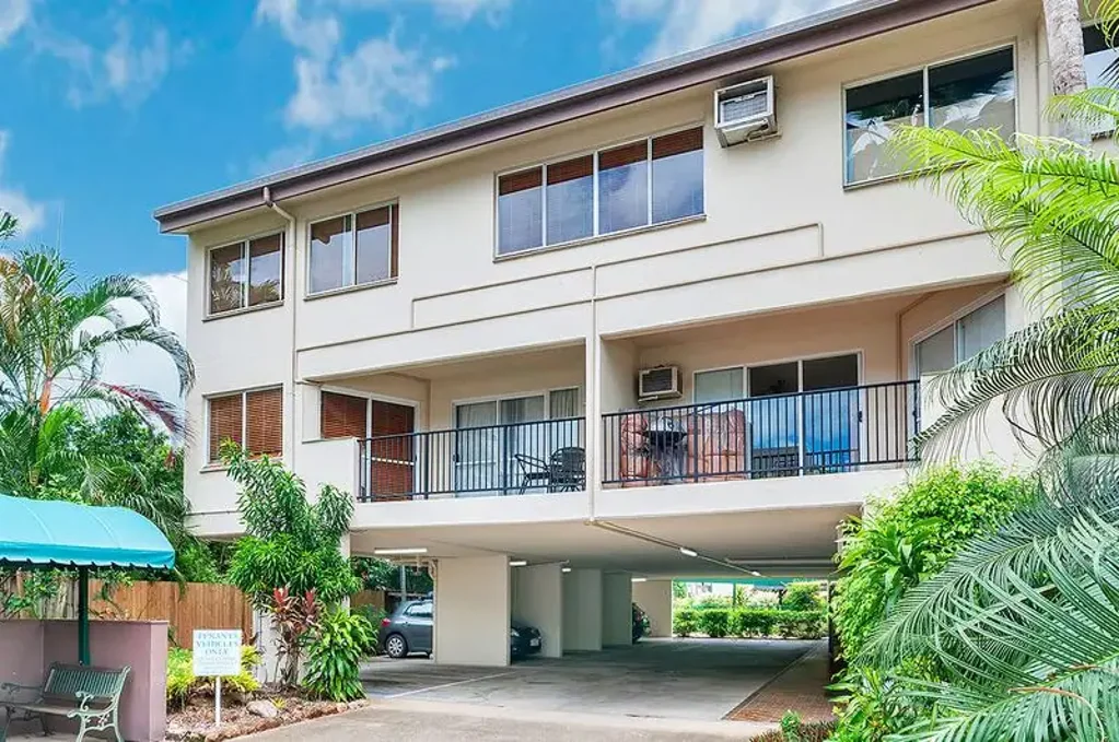 Cairns North 2房  Loft Apartment in Prime Cairns North Location