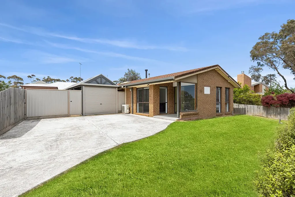 1/16 Benjamin Drive, Lara, VIC 3212