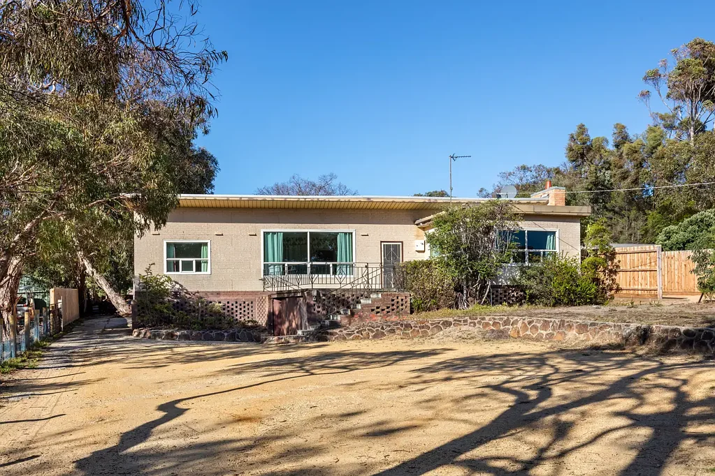 Anglesea 4 Bedroom The Land of Opportunity