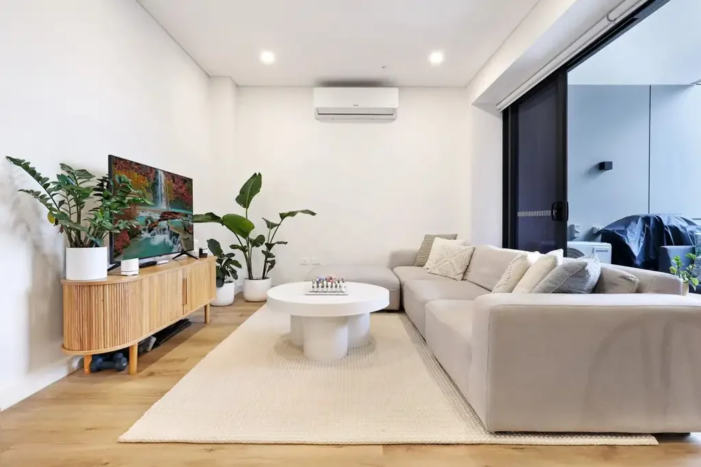 Wollongong 1房 独家30户 complex 宽敞空间 朝北景观 市中心生活 精品装修 高级家电 智能家居 North Facing Apartment in Boutique Complex