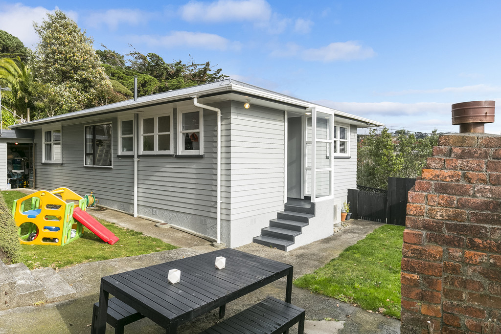 34 Beazley Avenue, Paparangi, Wellington, 3 Schlafzimmer, 1 Badezimmer