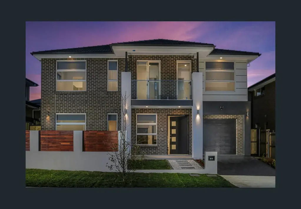 Beautiful 5-Bedroom Residence Offering Comfort, Space, and Style