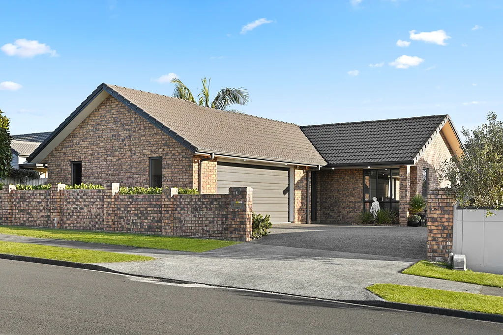 6 Compton Grove, Huntington, Hamilton, Waikato