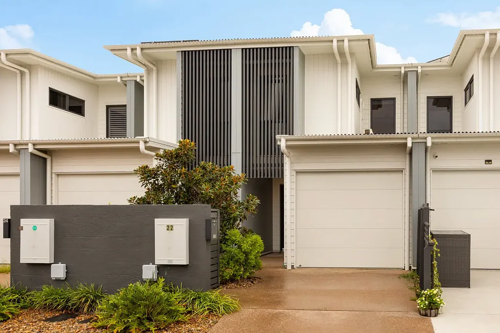 22 Cardinal Crescent, Newport, QLD 4020
