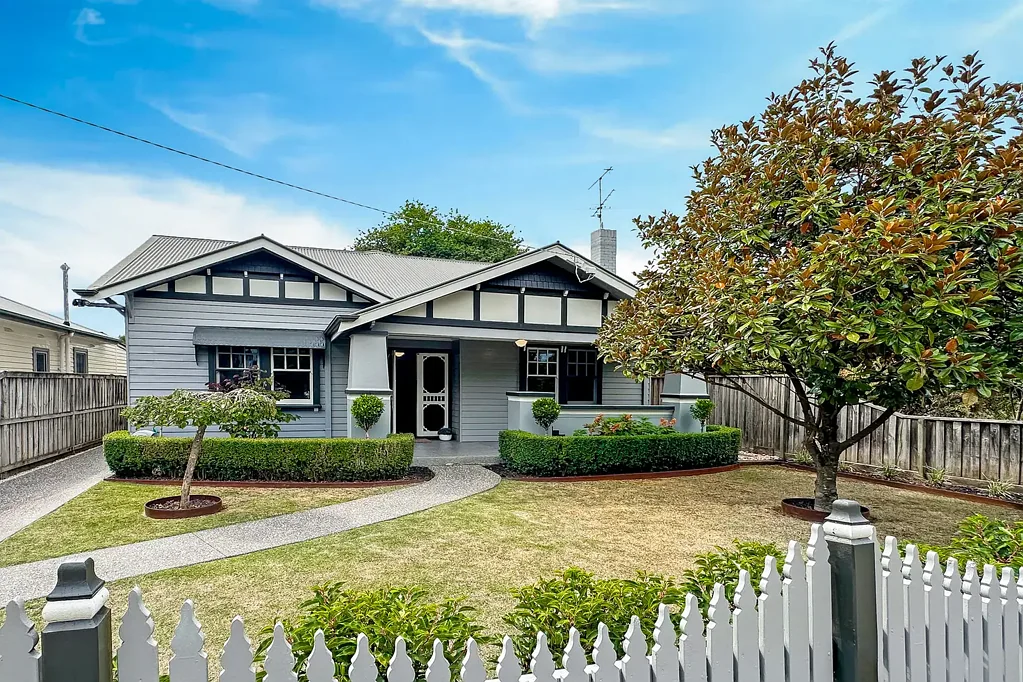 Warragul 3房  Character Bowen Street Residence