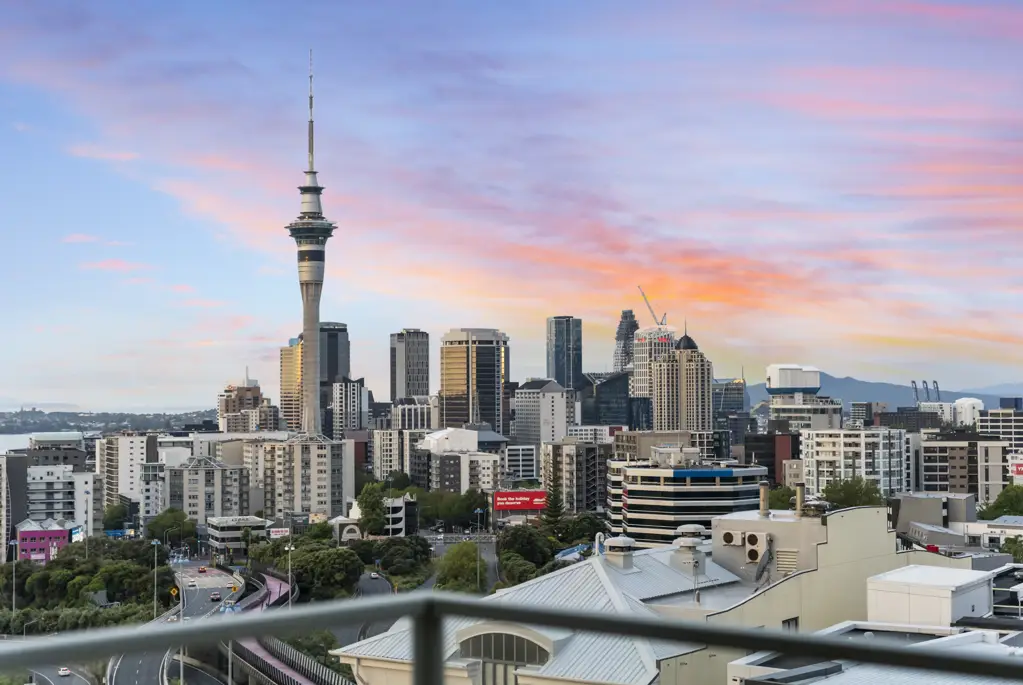 Freemans Bay 2房  Overseas Vendor Liquidates