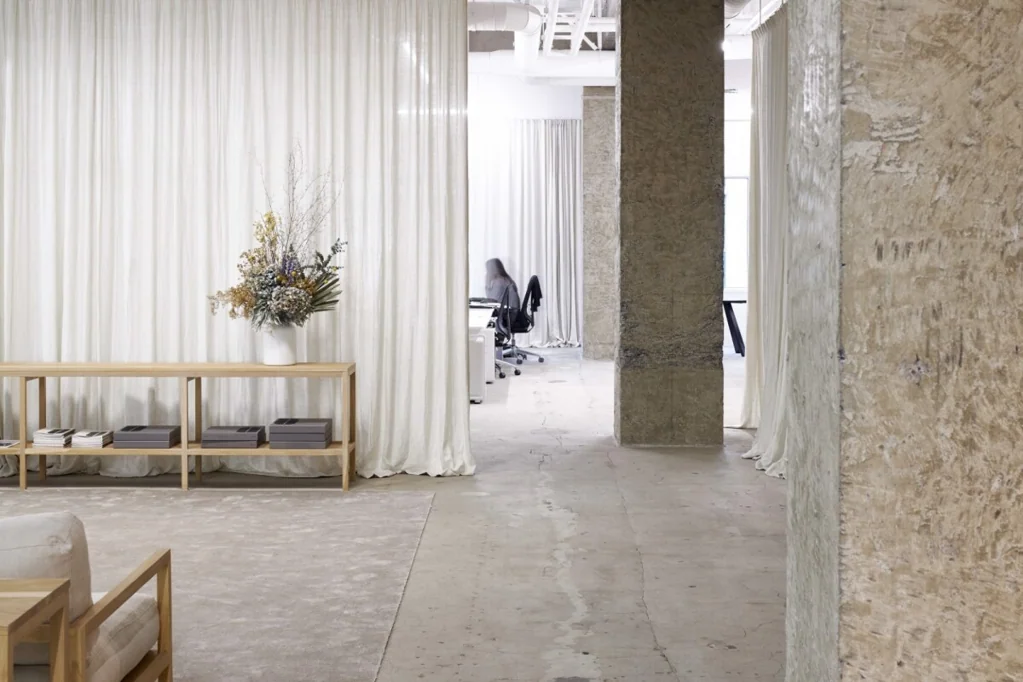 Auckland Central Modern industrial warehouse-style office