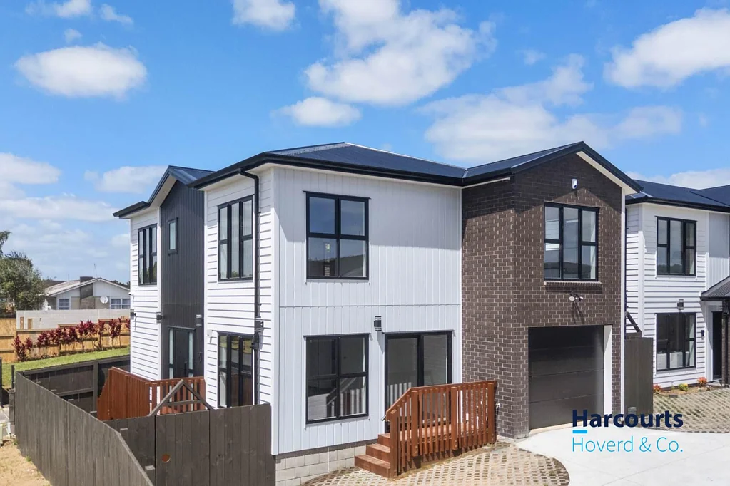 Manurewa 4ਬੈੱਡਰੂਮ Brick & Weatherboard-Bold Brand New Family Home