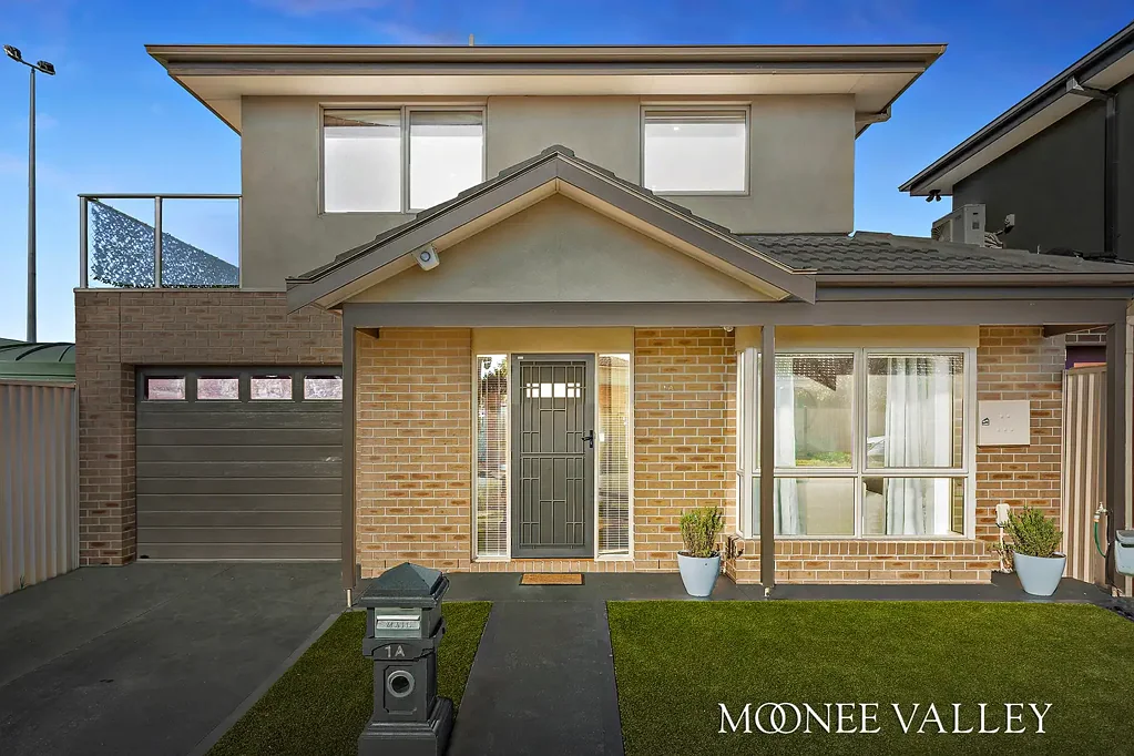 Keilor East 2 Bedroom Low-Maintenance Perfection!