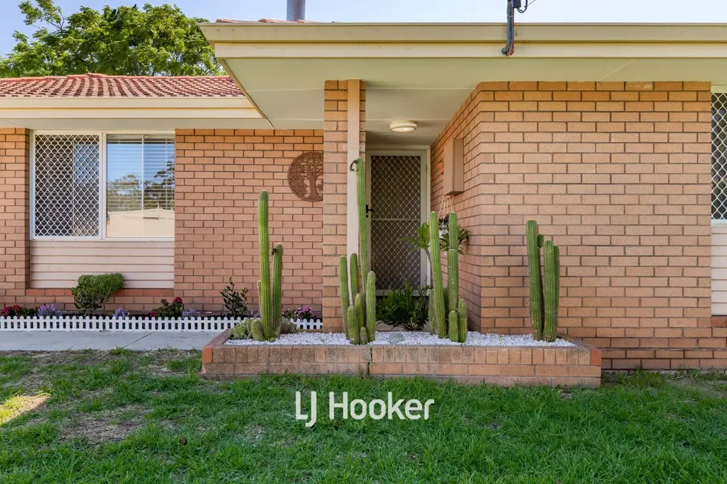 4 Brooksy Place, Burekup, WA 6227