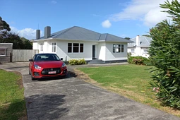 28 Totara Street, Tawhero