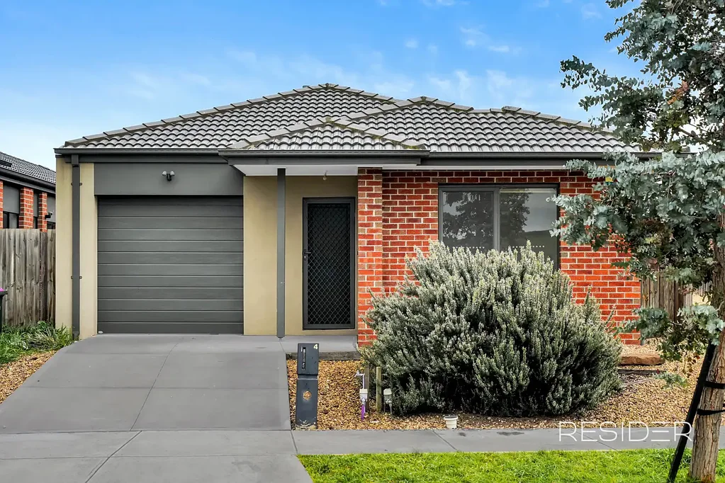 Wollert 4房  EAST-facing 4 Bedroom Home in a sought-after pocket!!