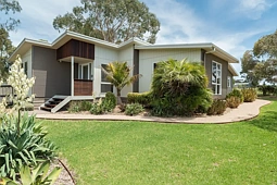 12 Kate Court, Cowes