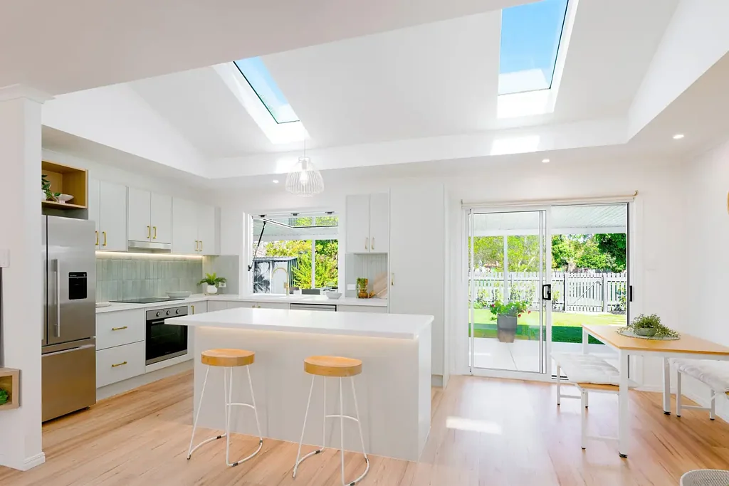 Kippa-Ring 3Zimmer STUNNINGLY RENOVATED, WITH STYLE, SPACE AND PARKSIDE LIVING