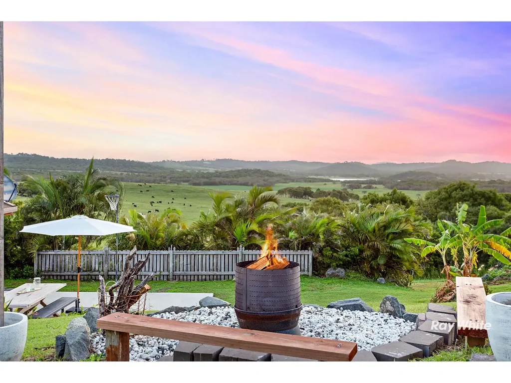 1 Haven Road, Emu Park, QLD 4710