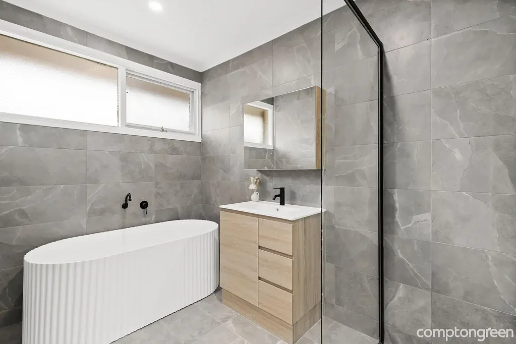 Belmont 2Habitaciones Prime Investment Alert: Modern Renovation with Secure Tenancy Until August 2025!