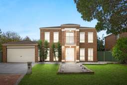 9 Kemerton Close, Point Cook