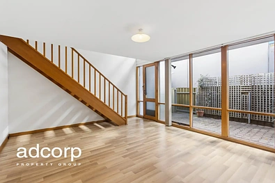 3/15-19 Owen Street, Adelaide, SA 5000, 2 slaapkamers, 1 badkamers, Townhouse