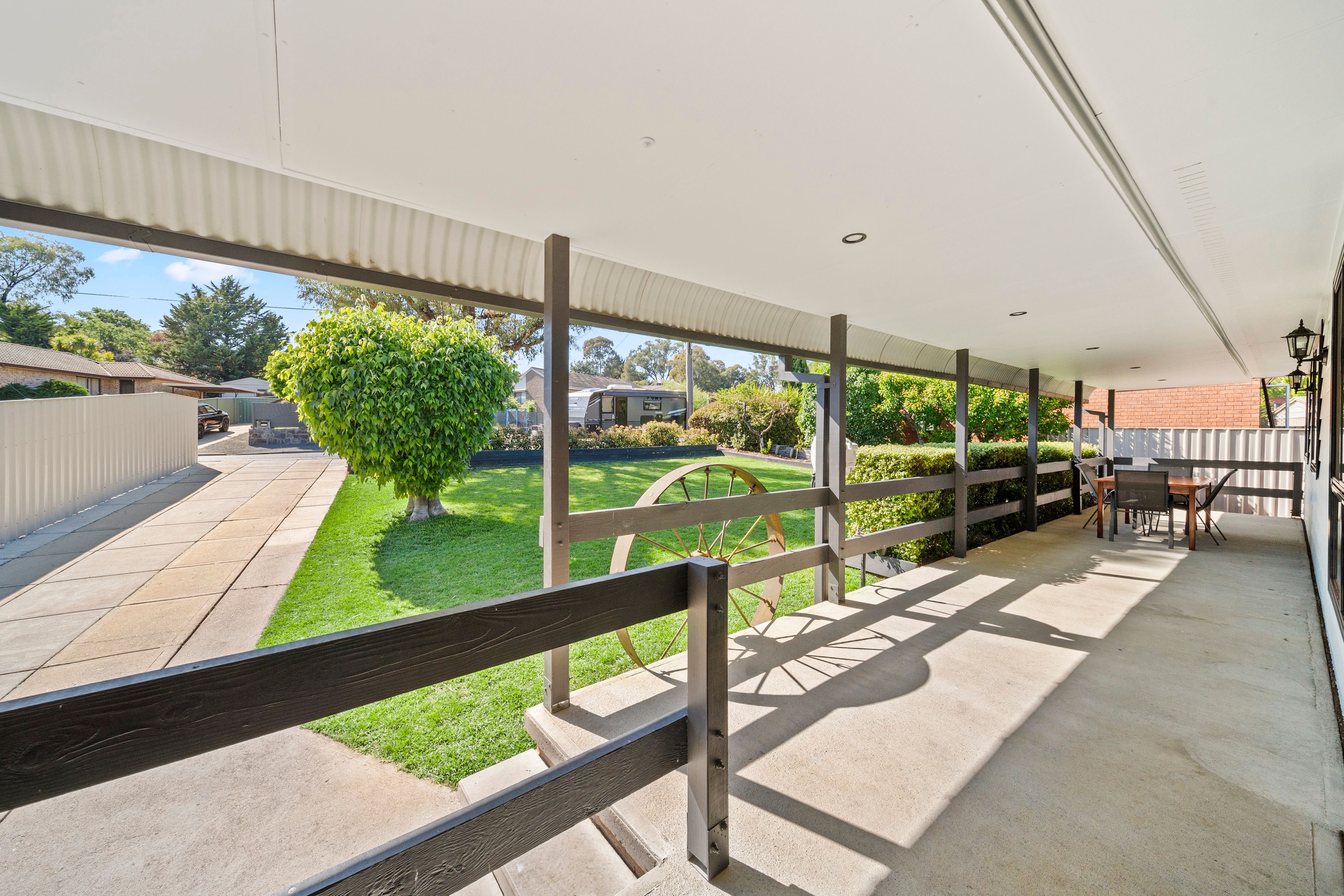 25 DUNN ST, QUEANBEYAN WEST NSW 2620, 0房, 0浴, House