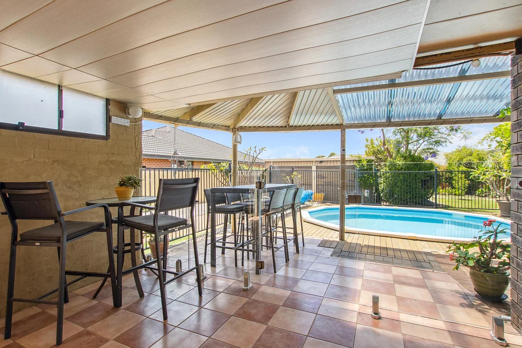10 Rosmead Avenue, Beechboro, WA 6063