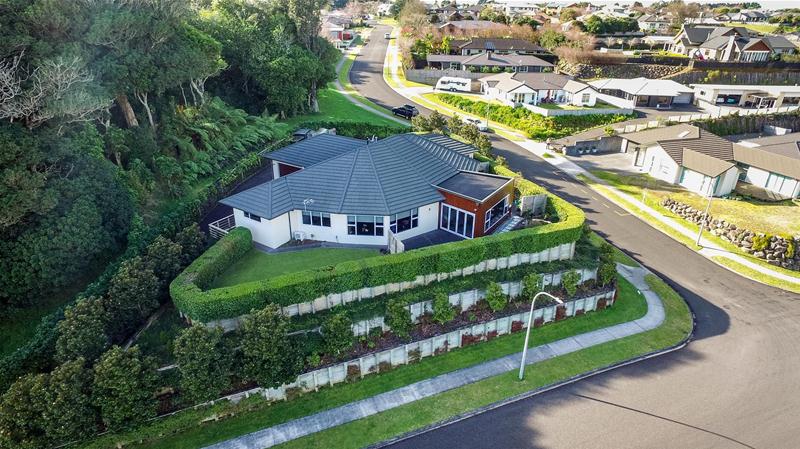 18 Adam Lile Drive, Highlands Park, New Plymouth, 4房, 0浴