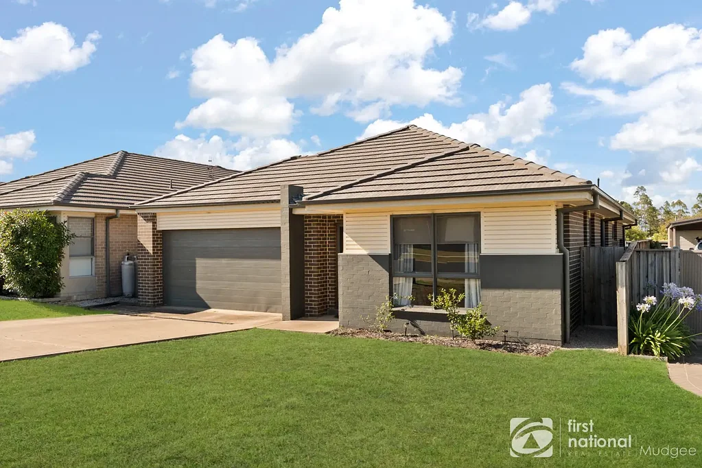 FANTASTIC FAMILY HOME