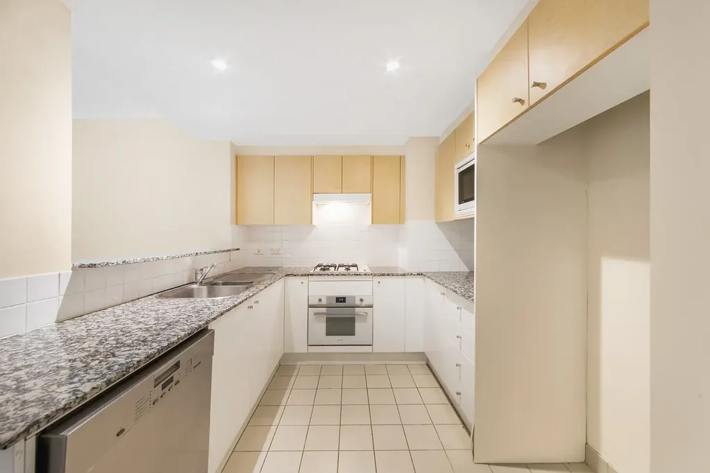 Sophisticated Haven In A Premium Lifestyle Enclave