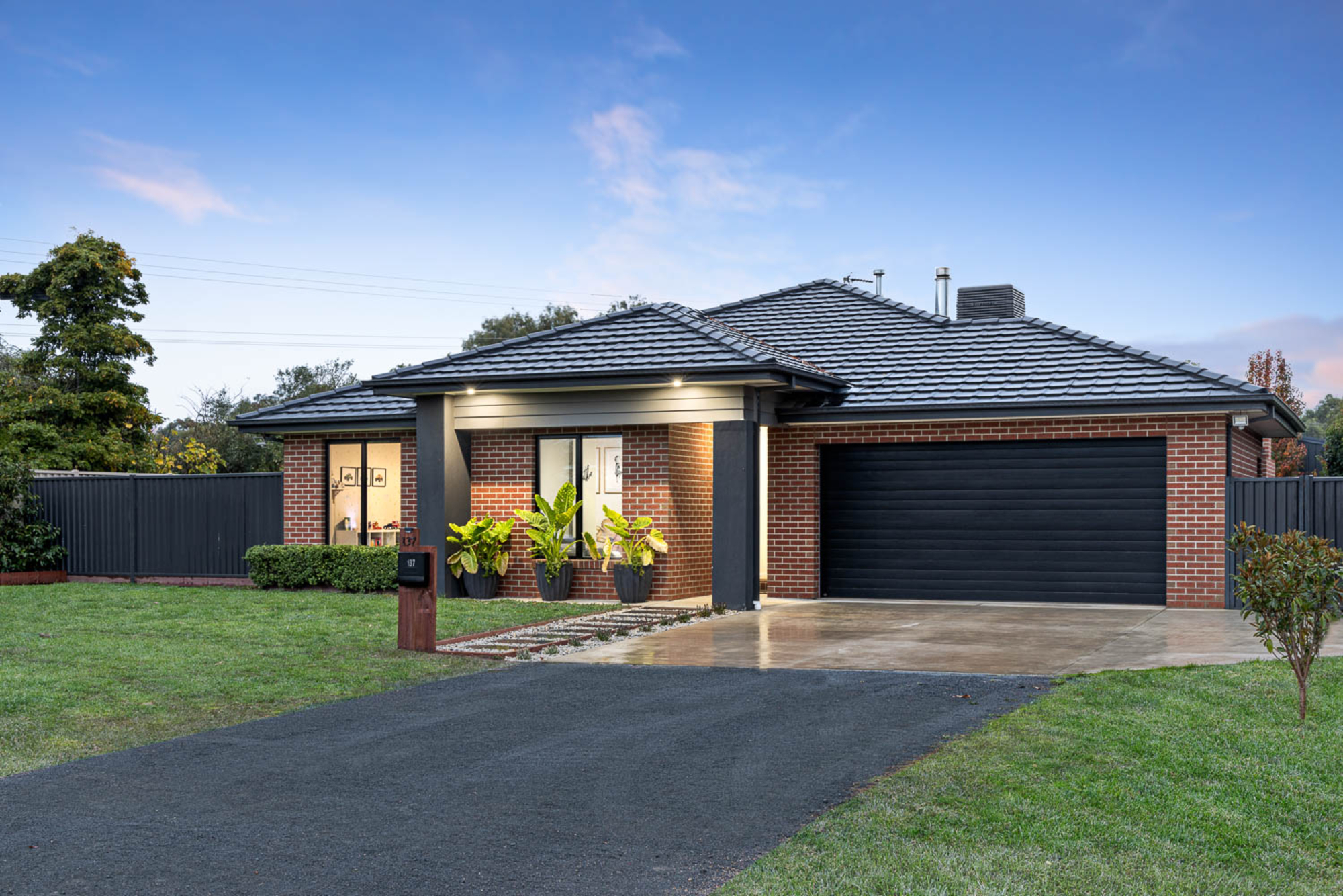 137 HOWE ST, MINERS REST VIC 3352, 0房, 0浴, House