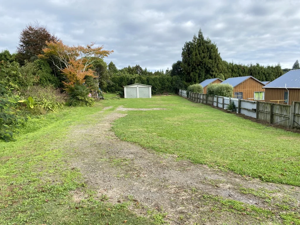 Te Puna Commercial yard space