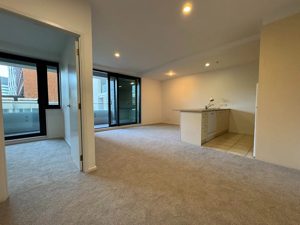Prime Location & Premium Amenities – One Bedro...