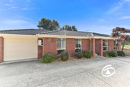 1/13 Luca Place, Pakenham