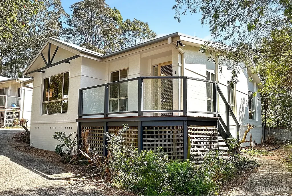 1/71 Karoola Crescent, Surfside, NSW 2536