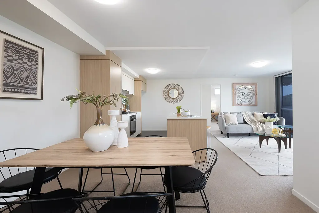 Chermside 2房 精装修两卧两卫 安全大楼 宠物友好 现代厨房 开放式生活区 主卧带套间 步行可达Westfield Chermside Light-Filled Living with Everything at Your Doorstep