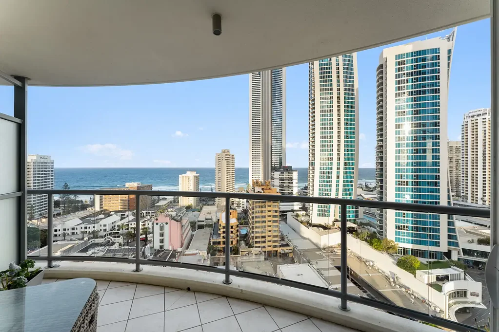 Surfers Paradise 3 Slaapkamer Dual-Key Residence with Stunning East-Facing Views