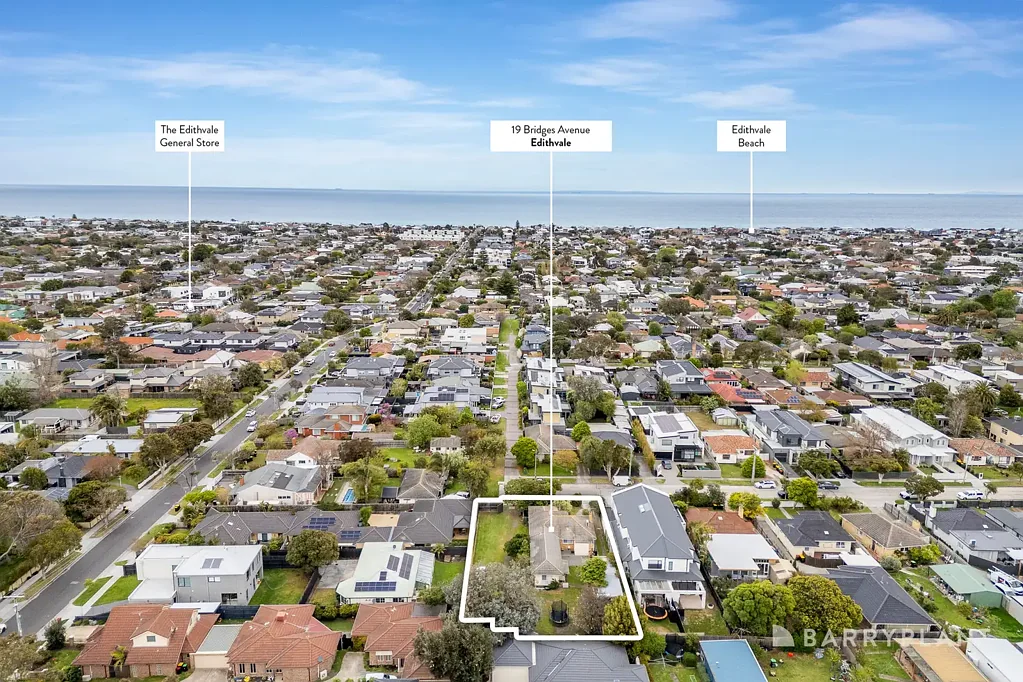 Edithvale 4ਬੈੱਡਰੂਮ Expansive Beachside Opportunity on 1112sqm (approx.)