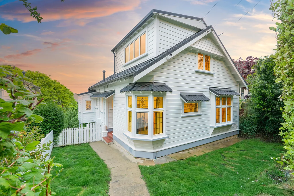 Belleknowes 4બેડરૂમ Charm & character & convenience