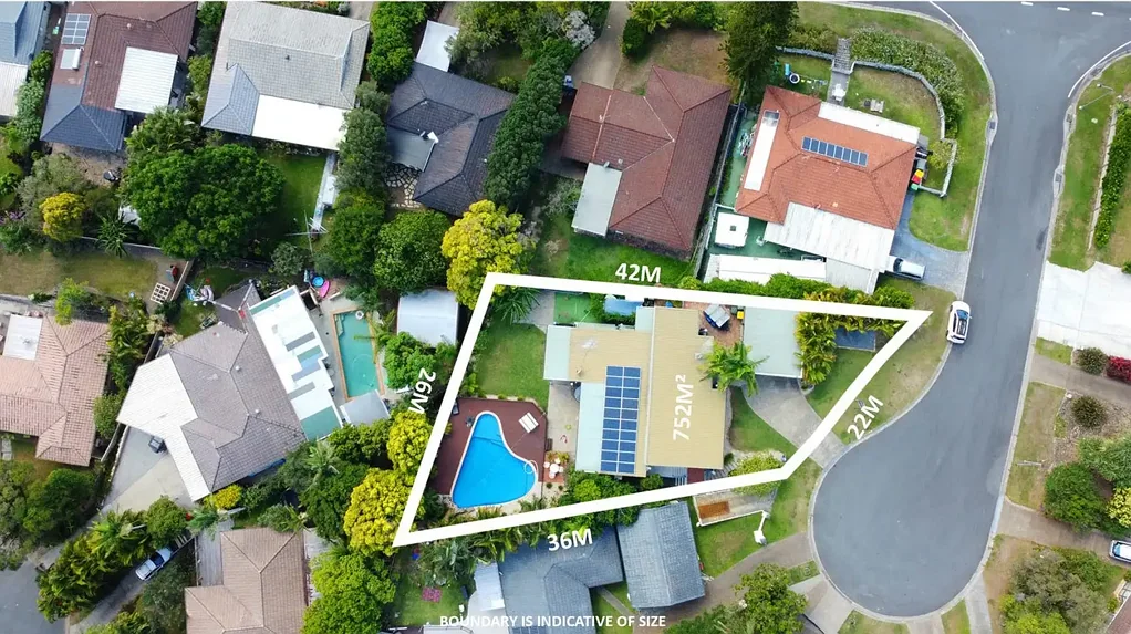 3 Solomon Court, Carrara, QLD 4211