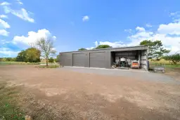 1215 Tallagandra Lane, Gundaroo