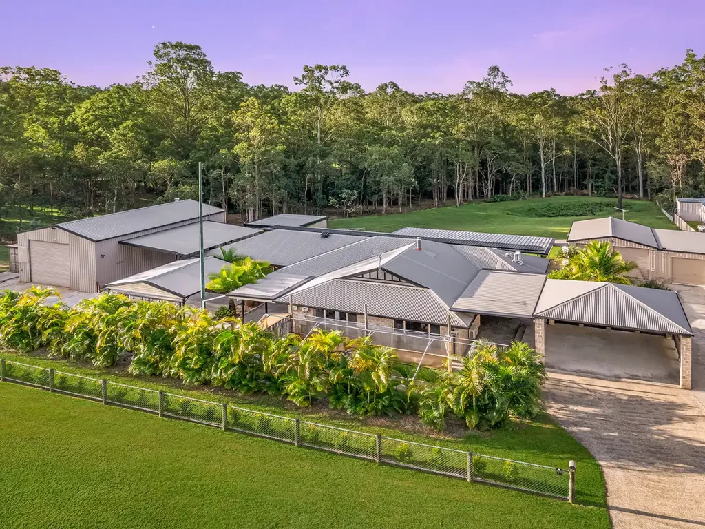 Greenbank 4Phòng ngủ A Private Haven with Unmatched Lifestyle Appeal