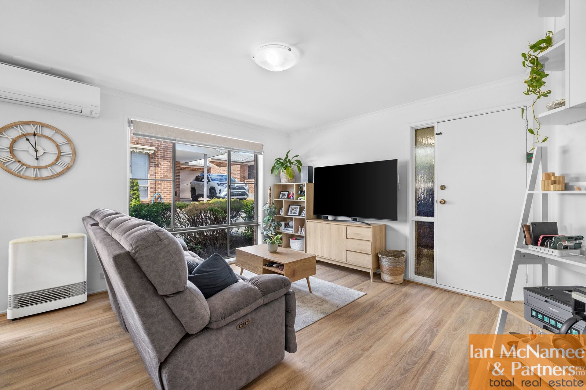 UNIT 13 37-43 DERRIMA RD, QUEANBEYAN NSW 2620, 0房, 0浴, Townhouse