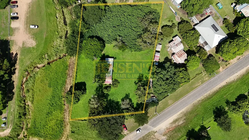 30 Armstrong Road, Queenton, QLD 4820
