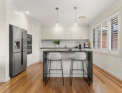 18 Wanganui Road, Kirrawee, NSW 2232, 4房, 3浴, 独立屋