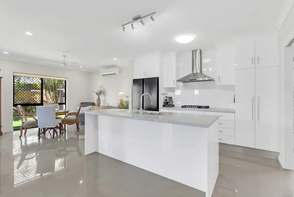 Edmonton 4Phòng ngủ Easy Modern Living with Generous Space and Quality Inclusions