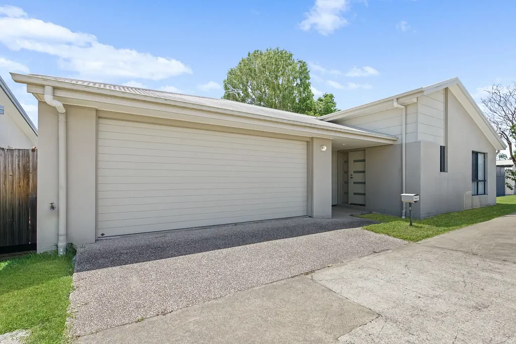 2D Mansfield Drive, Beaconsfield, QLD 4740